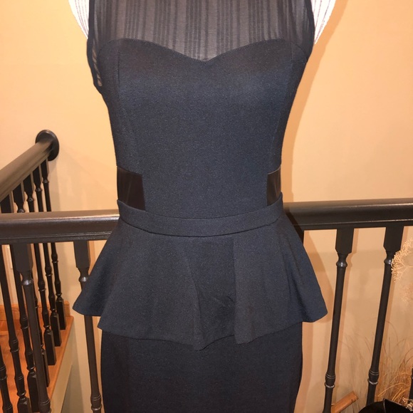NWOT Dress - Picture 2 of 4